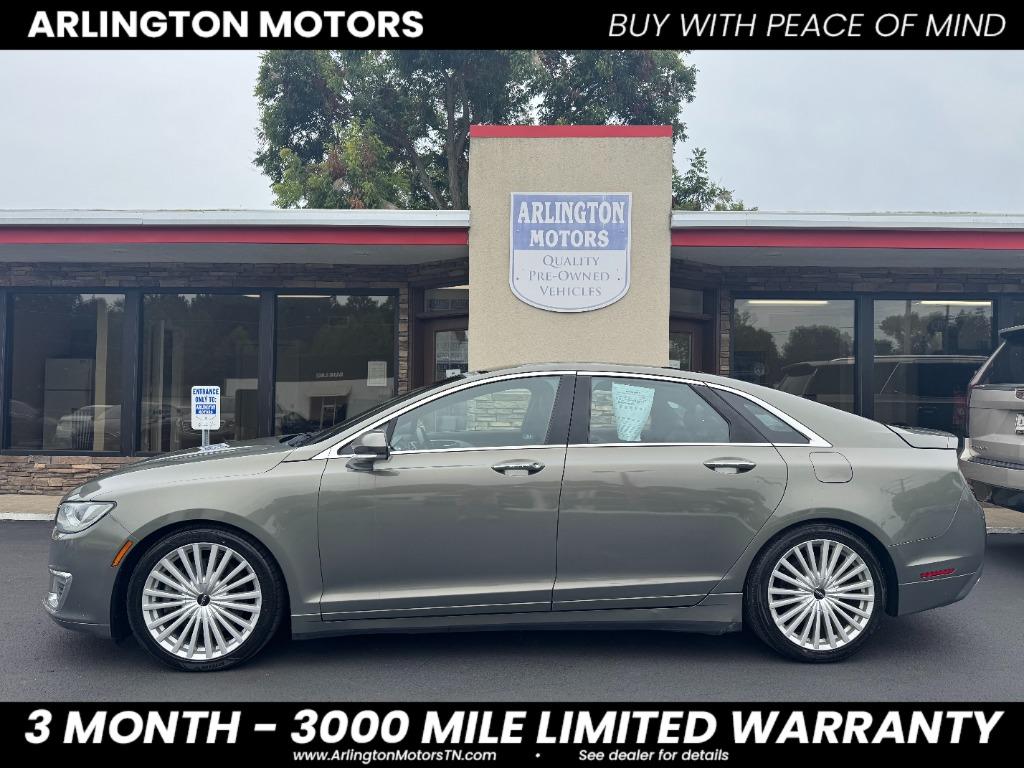 2017 Lincoln MKZ Reserve's photo